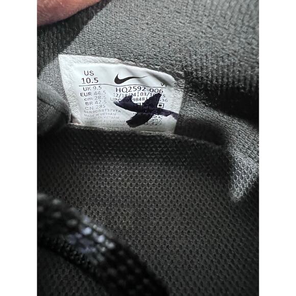 Nike Pegasus Premium Running Shoes HQ2592-006 Black Metallic Silver Size 10.5 - Picture 11 of 12